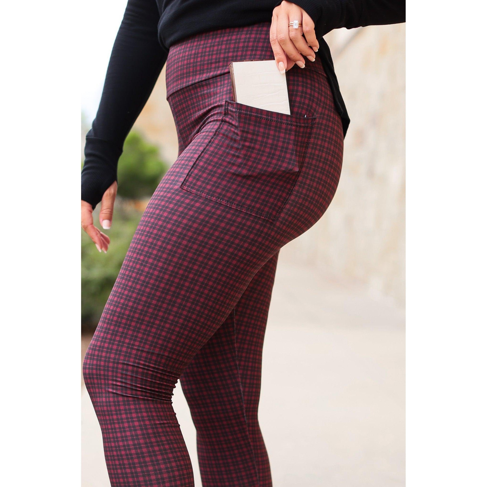 Julia Rose Wren Plaid Leggings with pockets and high waistband. Buttery soft plaid leggings for women by Julia Rose.